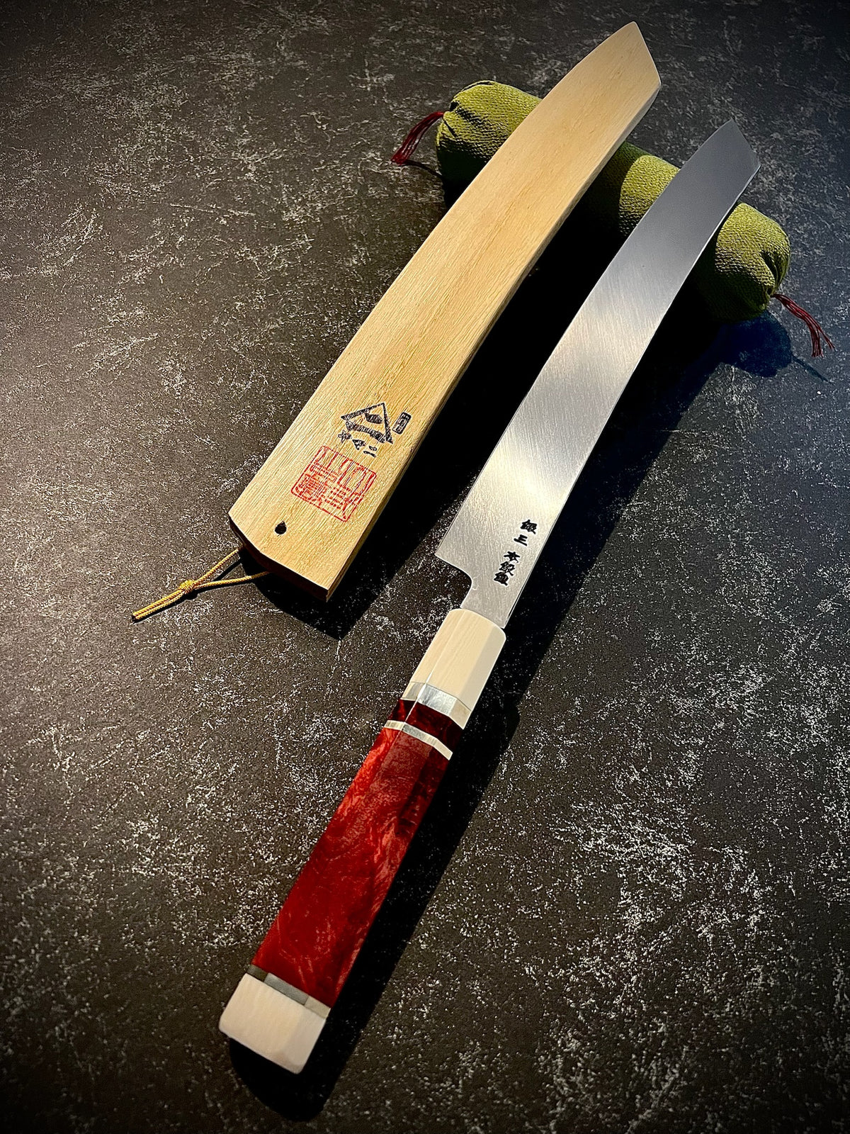 【Made to Order】Shotaro Nomura Curved Kiritsuke Yanagiba - Silver #3 (Gingami #3 / Ginsan) Kasumi Finish with Signed Saya