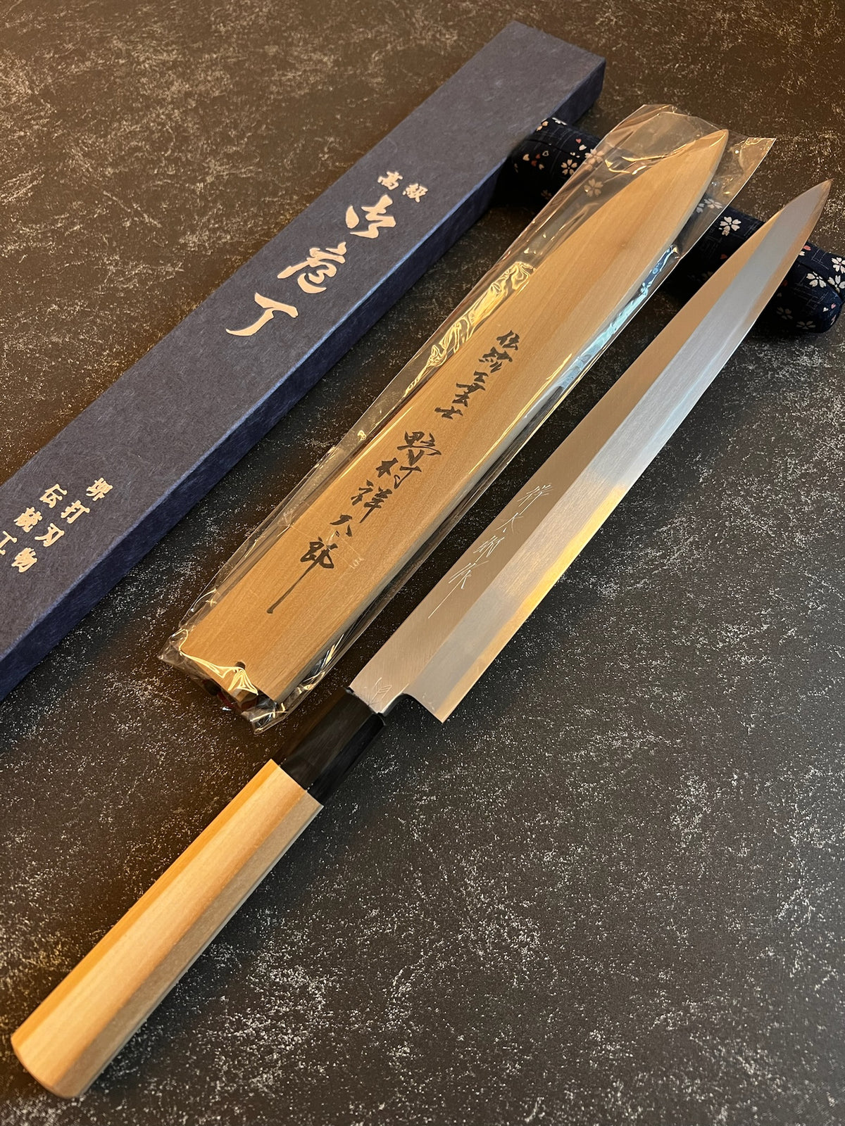 Shotaro Nomura Yanagiba - Silver #3 (Gingami #3 / Ginsan) Kasumi Finish with Signed Saya