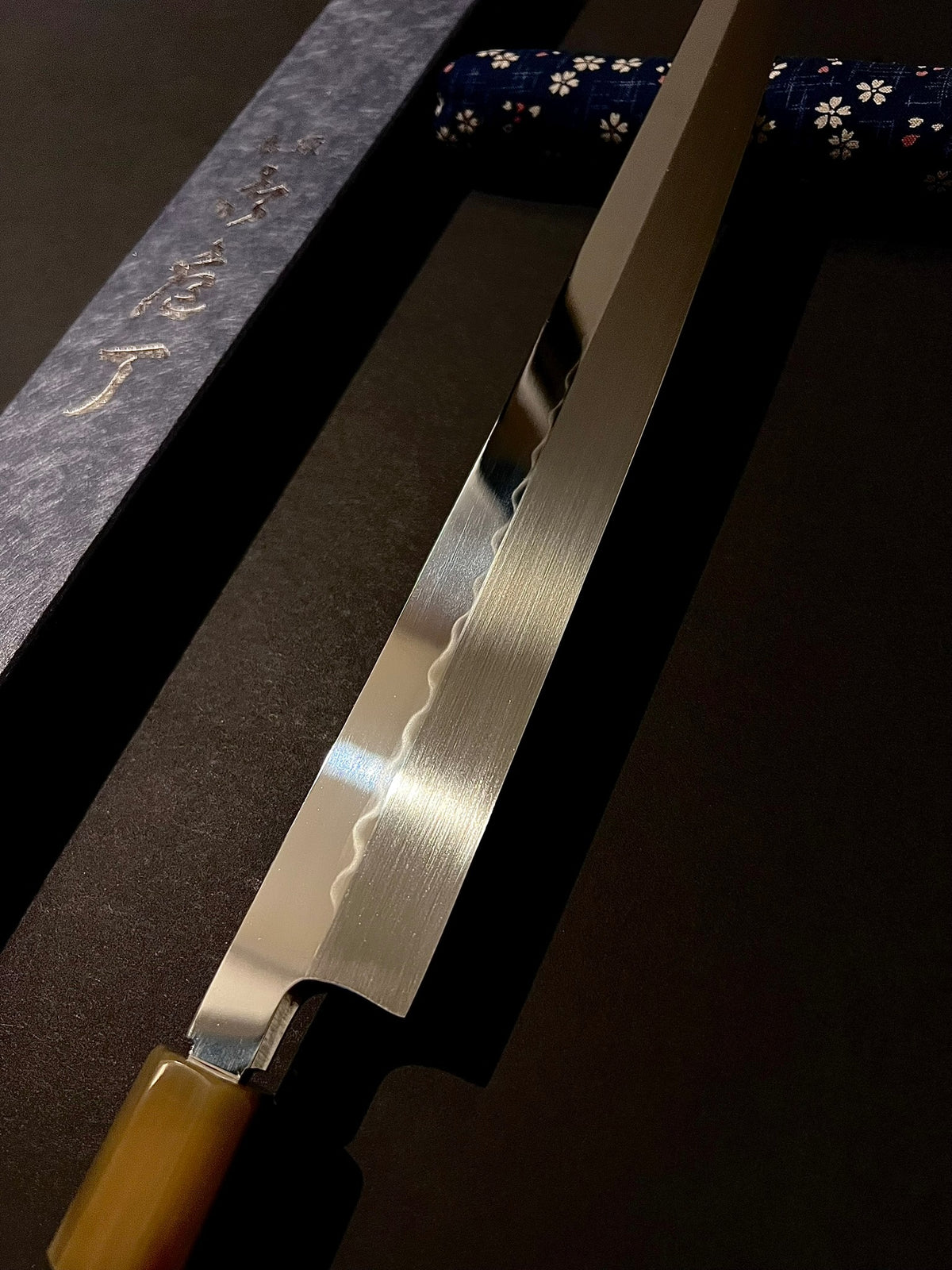 Genkai Masakuni / Shotaro Nomura Collaboration Art Work, 330mm Kiritsuke Yanagiba, Mizu-Honyaki, White #2 (Shirogami #2) Steel