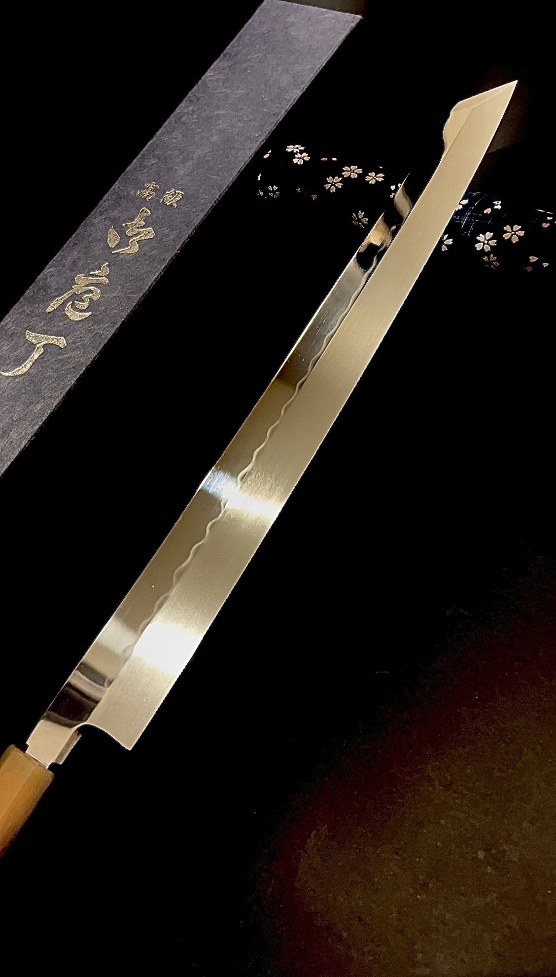Genkai Masakuni / Shotaro Nomura Collaboration Art Work, 330mm Kiritsuke Yanagiba, Mizu-Honyaki, White #2 (Shirogami #2) Steel
